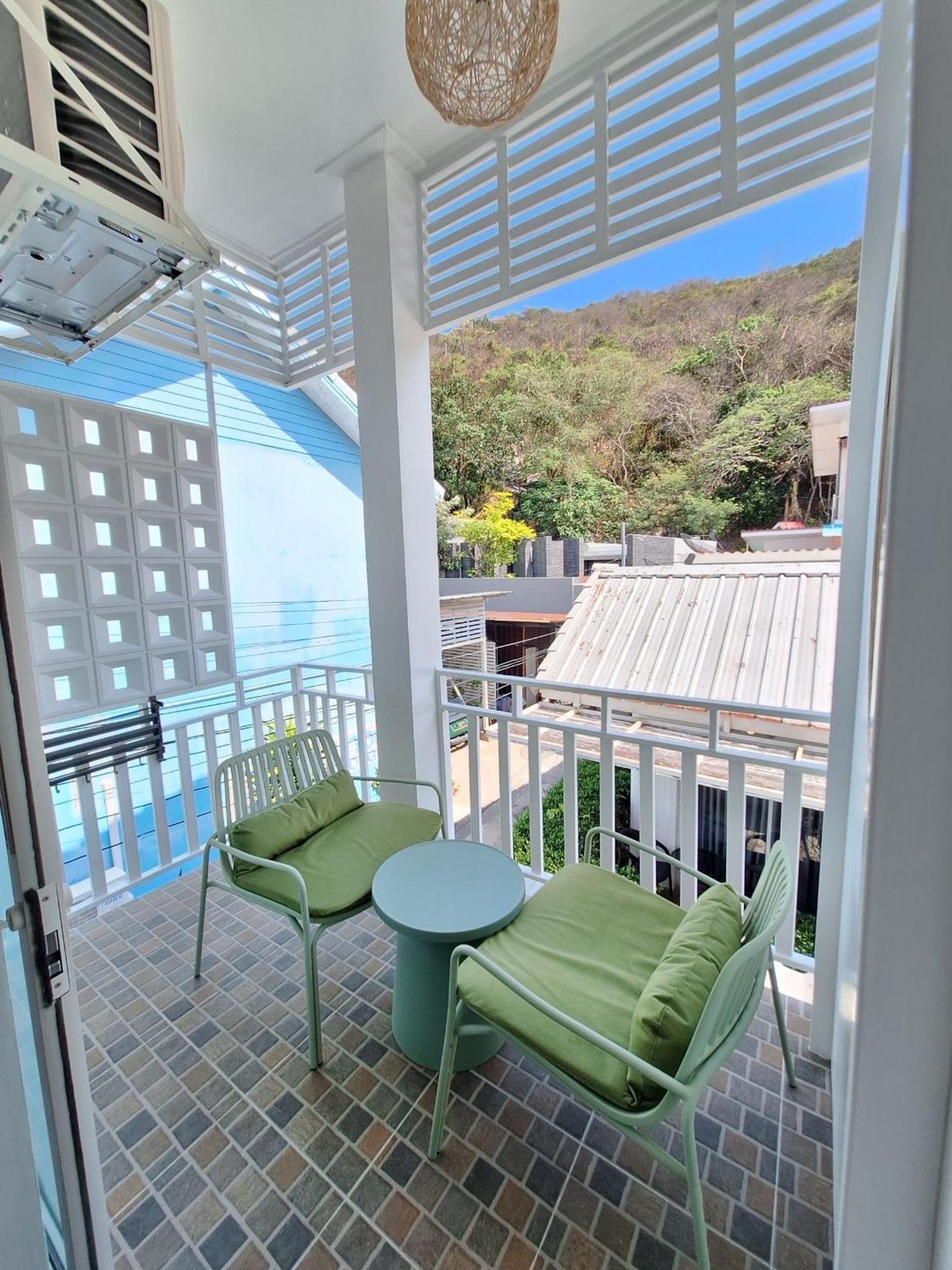 Hotel Koh Larn White House Exterior foto